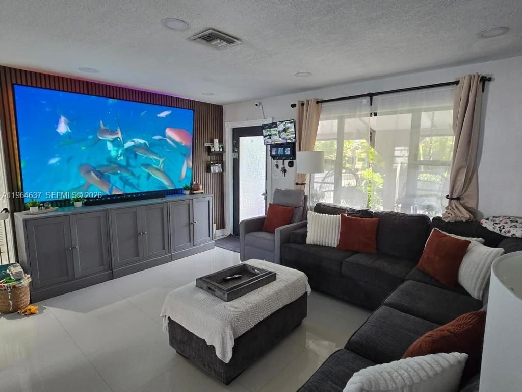 Real estate property located at 10951 65th St, Miami-dade, Westwood Ests Sec 1 2nd A, Miami, FL