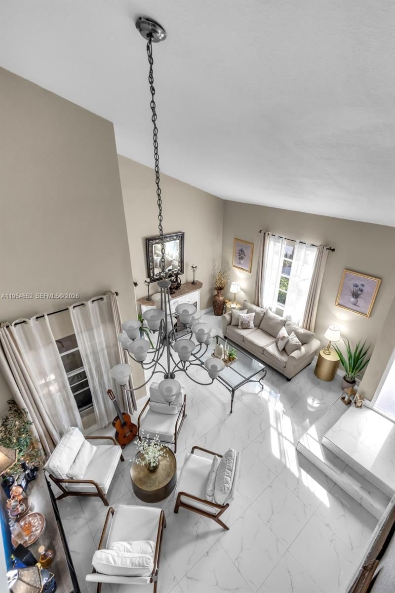 Real estate property located at 8253 192nd Ter, Miami-dade, Westbrooke At Avalon Sec, Hialeah, FL