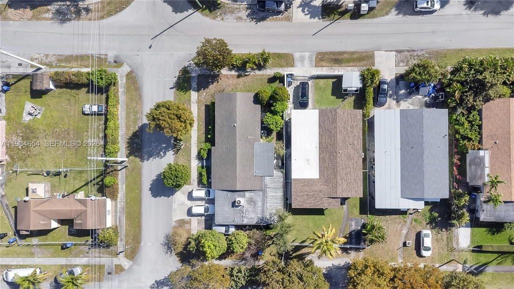 Real estate property located at 16895 4th Pl, Miami-dade, Seaboard Park, North Miami Beach, FL