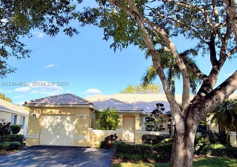 Real estate property located at 4309 Pine Ridge Ct, Broward, Sectors 9 And 10-parcel G, Weston, FL