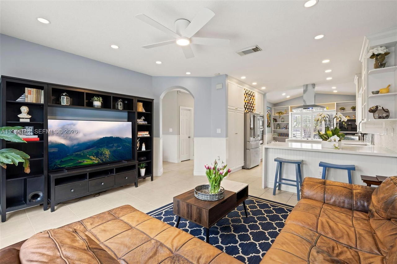 Real estate property located at 3122 144th Pl, Miami-dade, Nilo Estates, Miami, FL