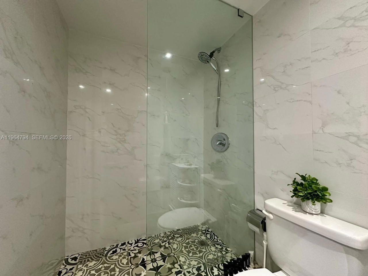 Real estate property located at 1000 West Ave #932, Miami-dade, Mirador 1000 Condo, Miami Beach, FL