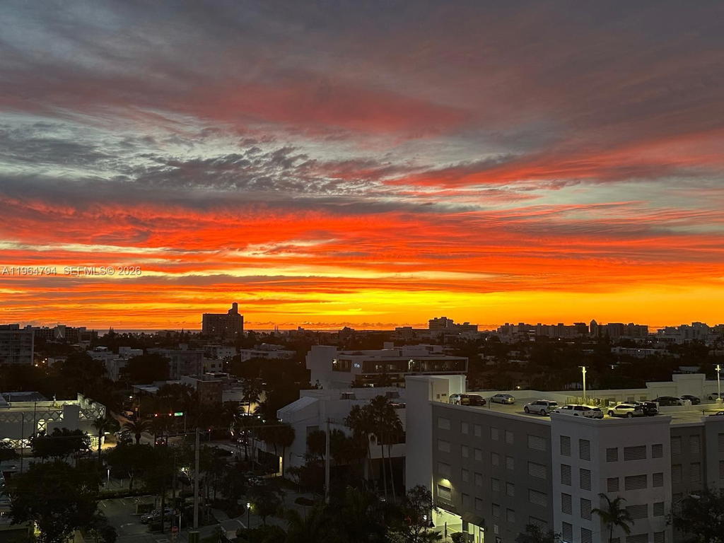 Real estate property located at 1000 West Ave #932, Miami-dade, Mirador 1000 Condo, Miami Beach, FL