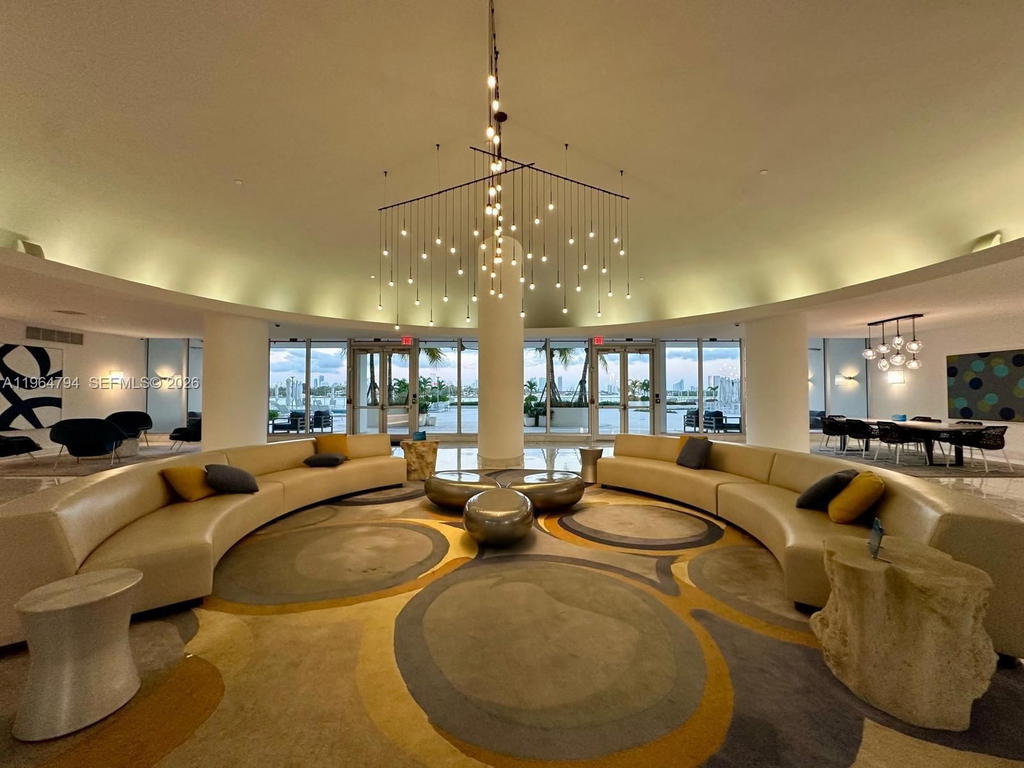 Real estate property located at 1000 West Ave #932, Miami-dade, Mirador 1000 Condo, Miami Beach, FL