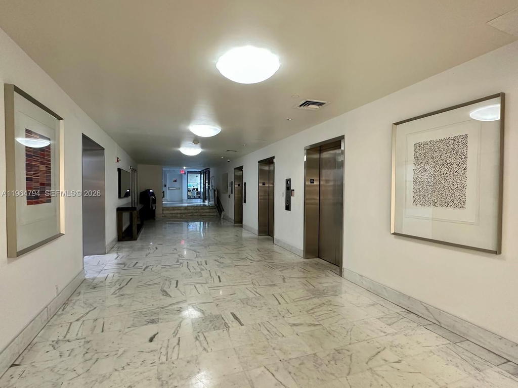 Real estate property located at 1000 West Ave #932, Miami-dade, Mirador 1000 Condo, Miami Beach, FL