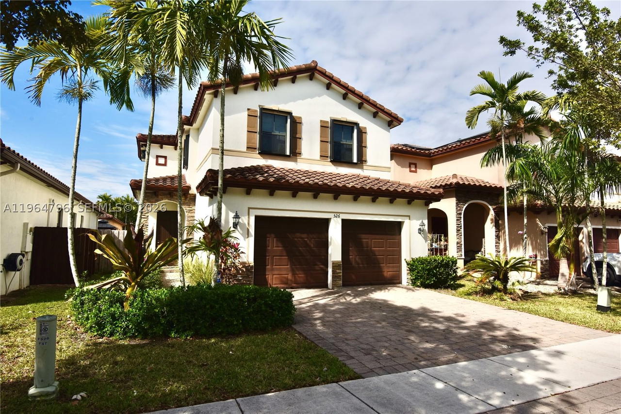 Real estate property located at 526 35th Ave, Miami-dade, Baywinds At Cozumel, Homestead, FL