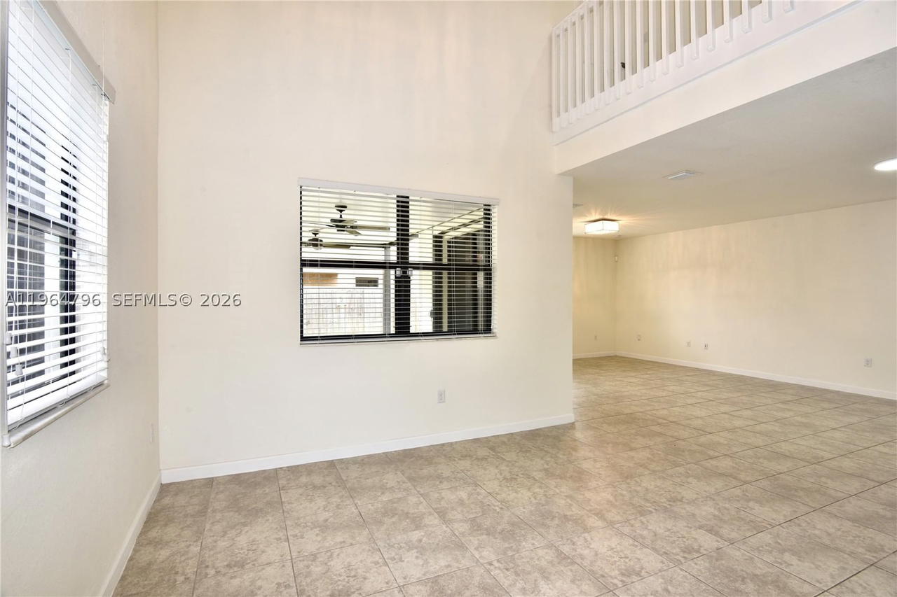 Real estate property located at 526 35th Ave, Miami-dade, Baywinds At Cozumel, Homestead, FL