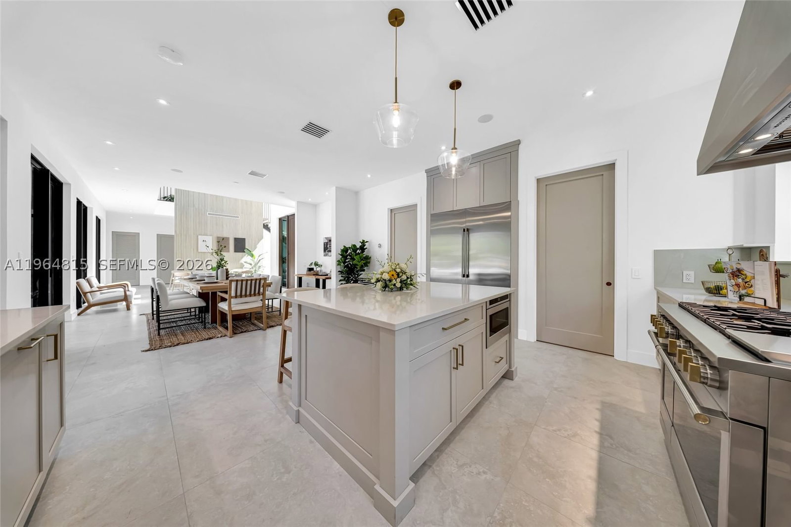 Real estate property located at 9381 100 ST, Miami-dade, Juneland, Miami, FL