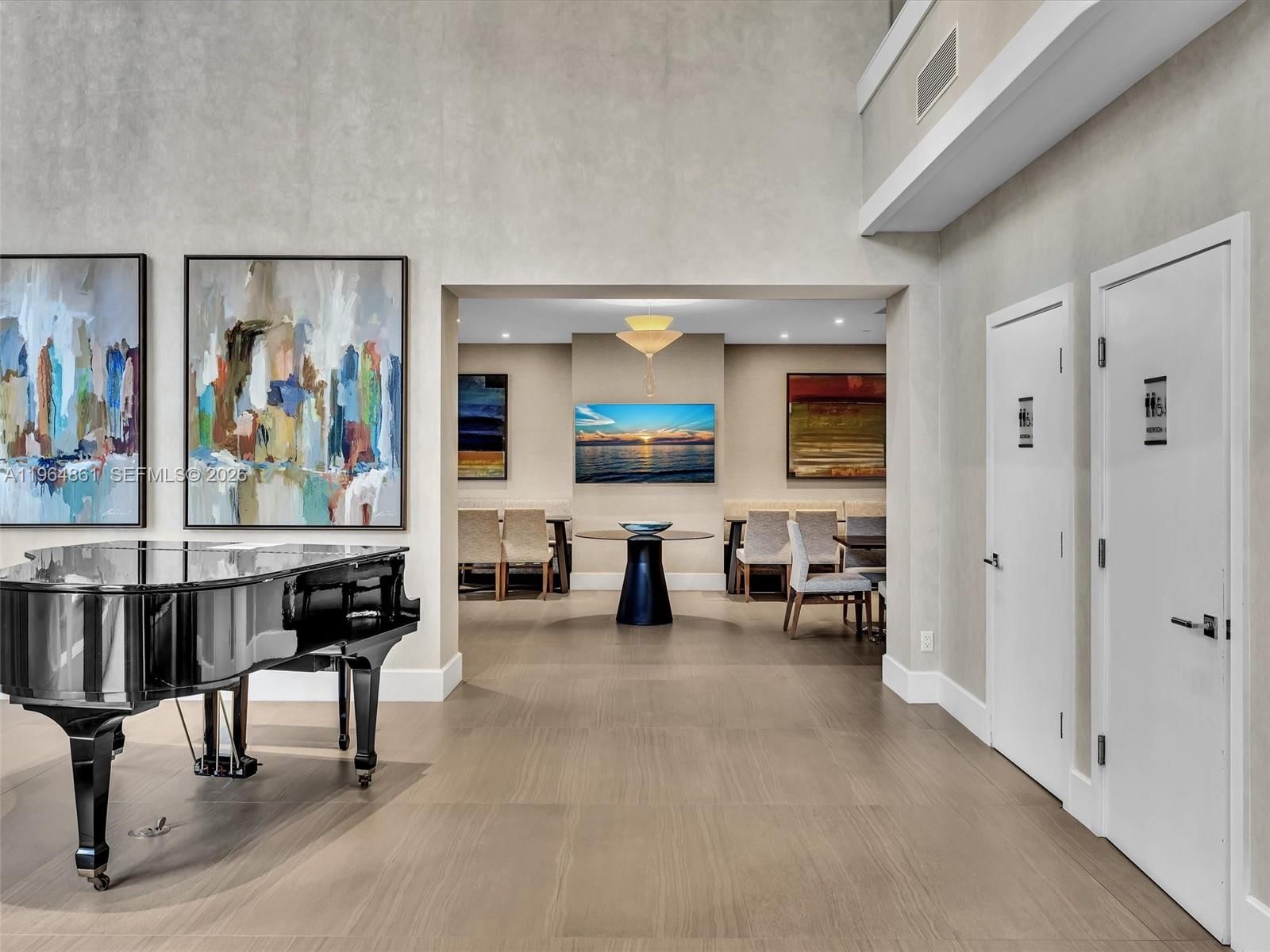 Real estate property located at 21150 Point Pl #305, Miami-dade, Atlantic Ii At The Point, Aventura, FL