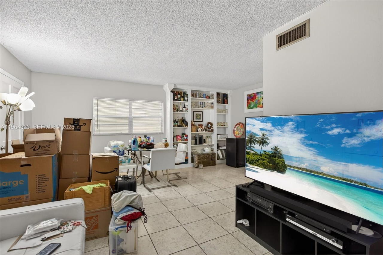 Real estate property located at 4116 88th Ave #101, Broward, Ramblewood East Condo, Coral Springs, FL