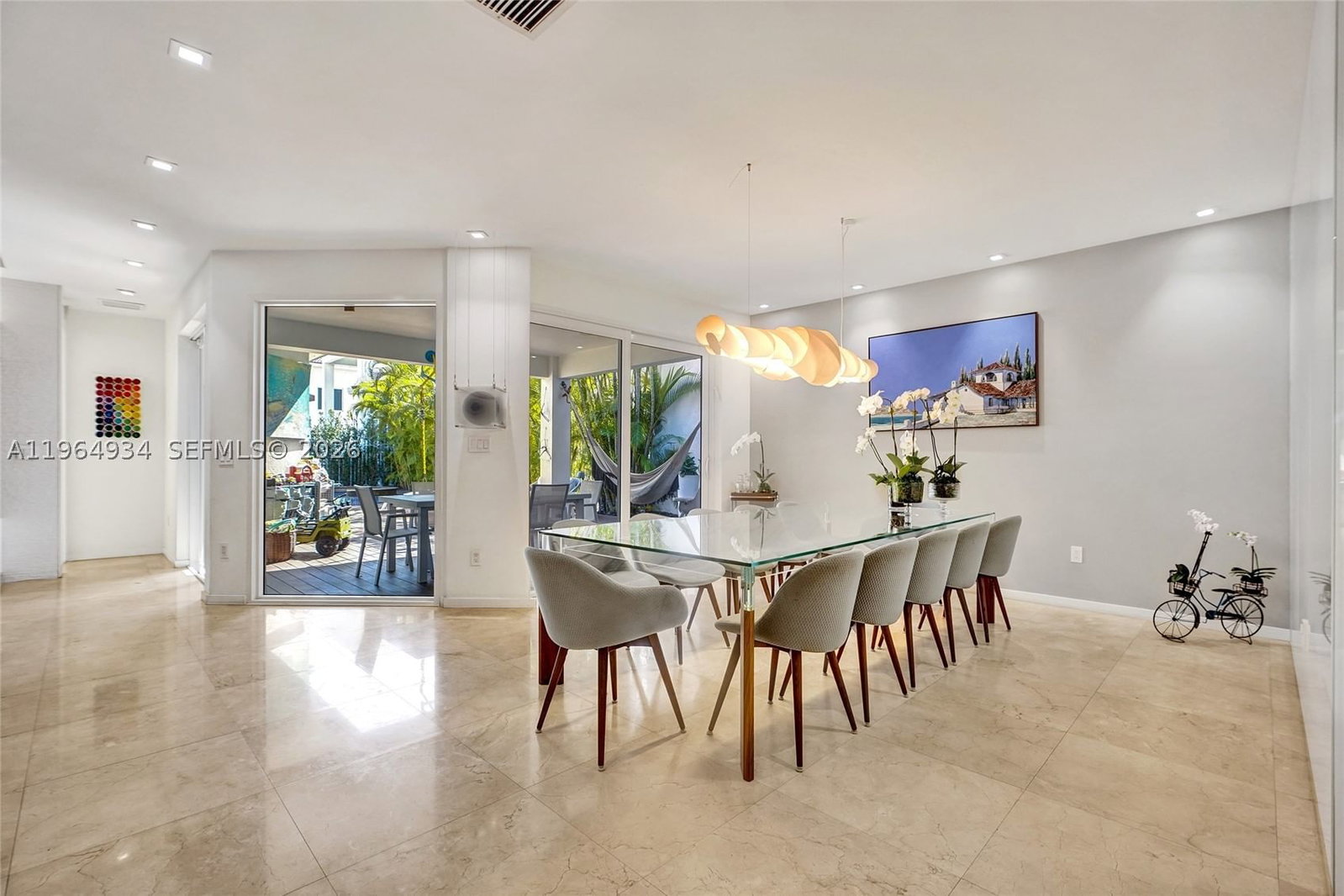 Real estate property located at 1662 Diplomat Dr, Miami-dade, Presidential Estates Sub, Miami, FL