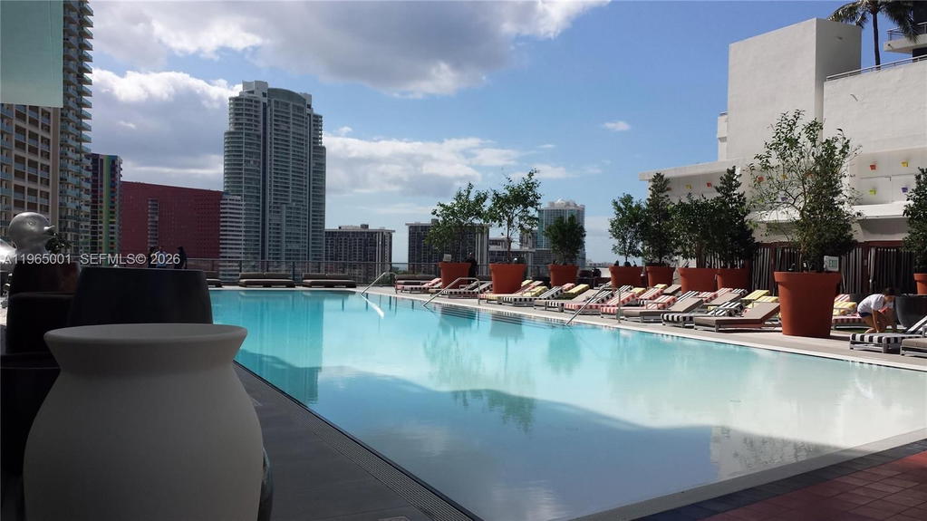 Real estate property located at 1300 Miami Ave #1503, Miami-dade, 1300 S Miami Avenue Condo, Miami, FL