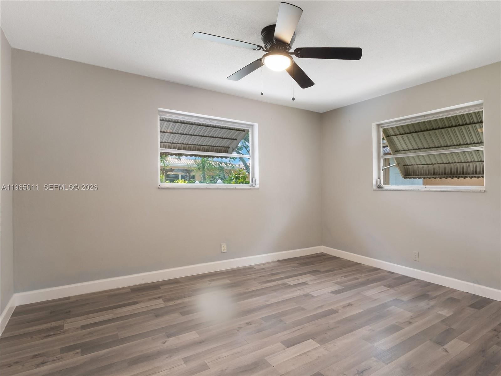 Real estate property located at 4938 48th Ave, Broward, Mainlands Of Tamarac Lake, Tamarac, FL