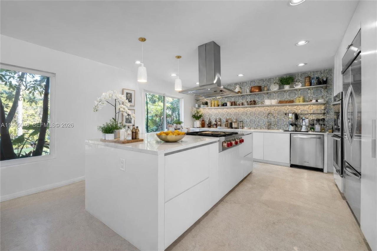 Real estate property located at 3400 165th St, Miami-dade, Eastern Shores 1st Addn, North Miami Beach, FL