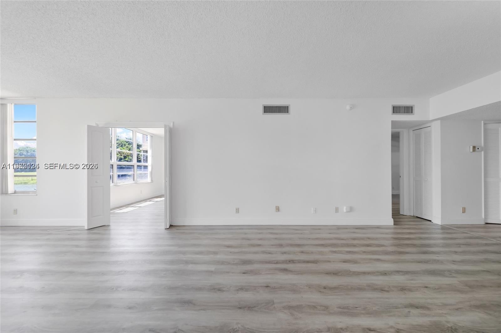 Real estate property located at 4030 Palm Aire Dr #104, Broward, No 102 Palm-aire Country, Pompano Beach, FL