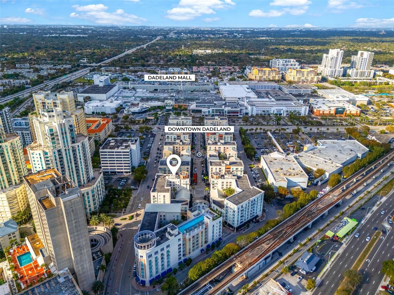 Real estate property located at 7290 90th St #209, Miami-dade, Downtown Dadeland Condo N, Miami, FL