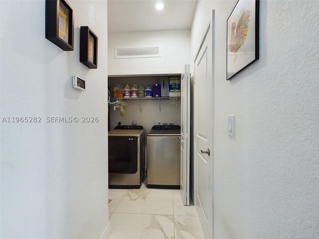 Real estate property located at 14560 22nd Ter, Miami-dade, J G Heads Farms Sub, Miami, FL