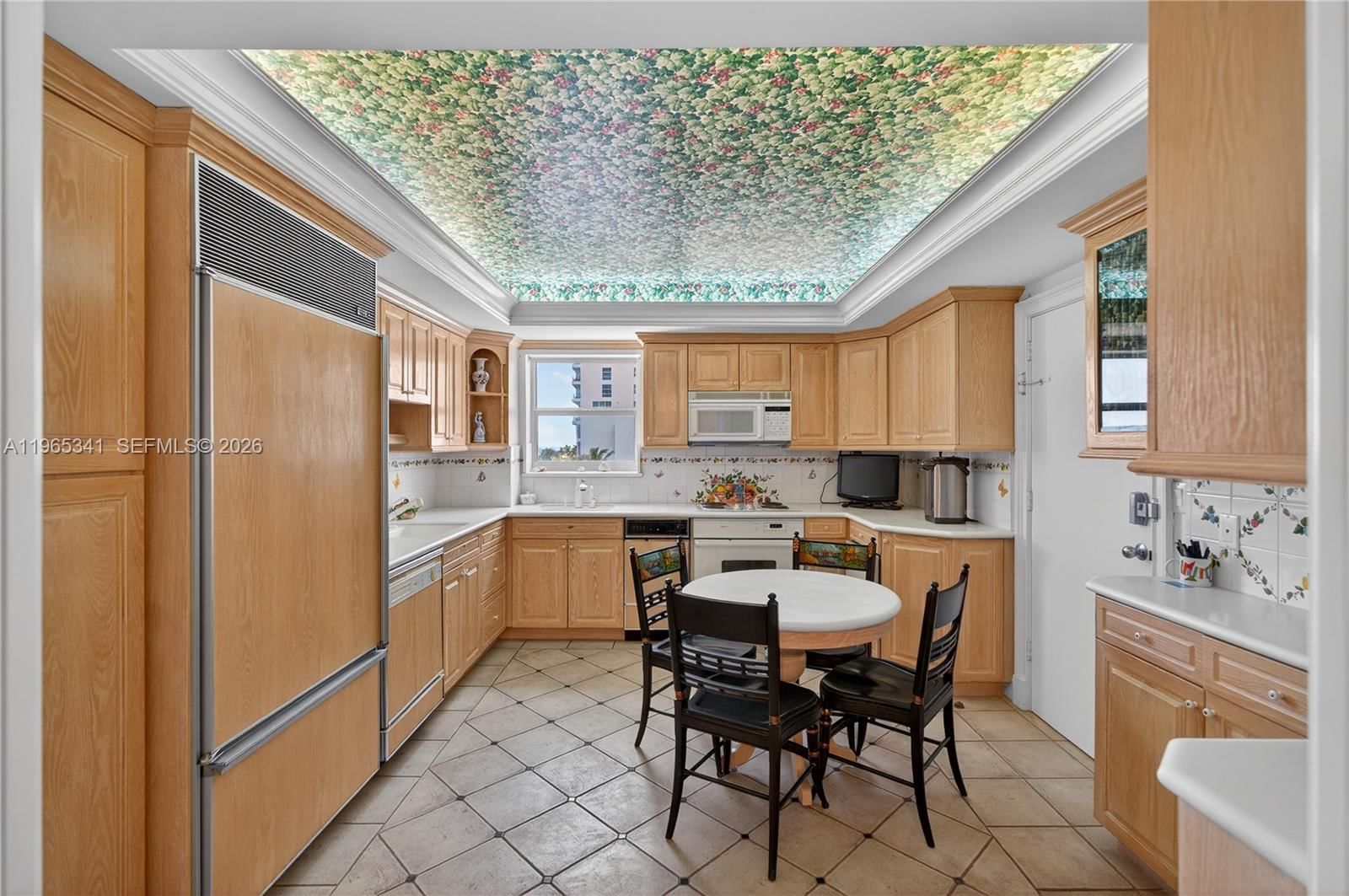 Real estate property located at 5001 Collins Ave #5K, Miami-dade, The Carriage Club South, Miami Beach, FL