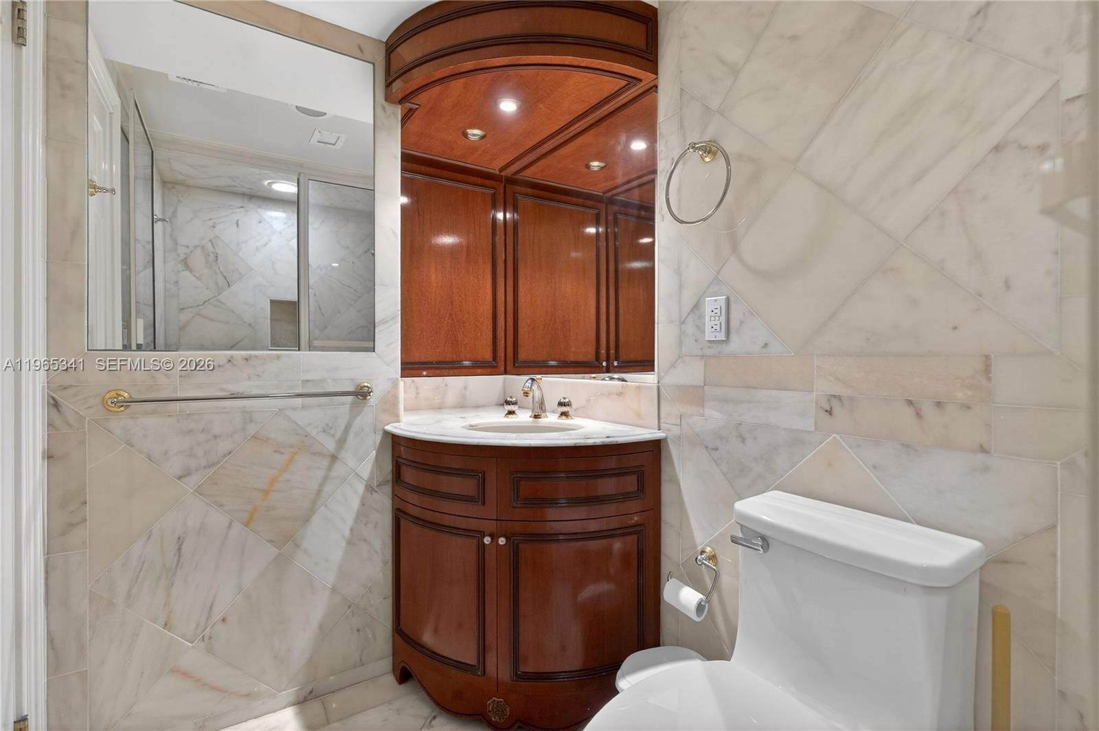Real estate property located at 5001 Collins Ave #5K, Miami-dade, The Carriage Club South, Miami Beach, FL