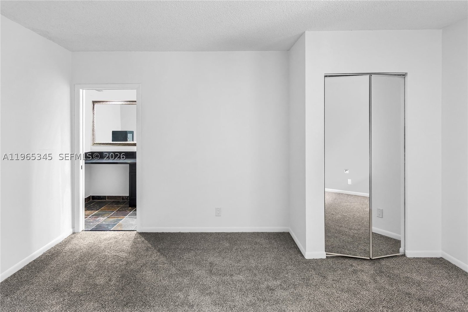 Real estate property located at 4705 62nd Ave #204, Broward, Jasmine Lakes I Condo, Davie, FL