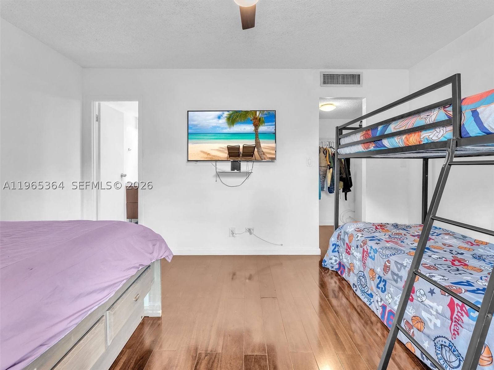 Real estate property located at 6201 Falls Cir Dr #210, Broward, Inverrary Country Club, Lauderhill, FL