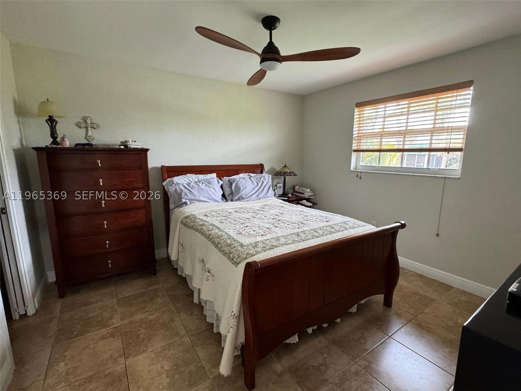 Real estate property located at 5500 77th Ct #305, Miami-dade, Miller Lake Condo, Miami, FL