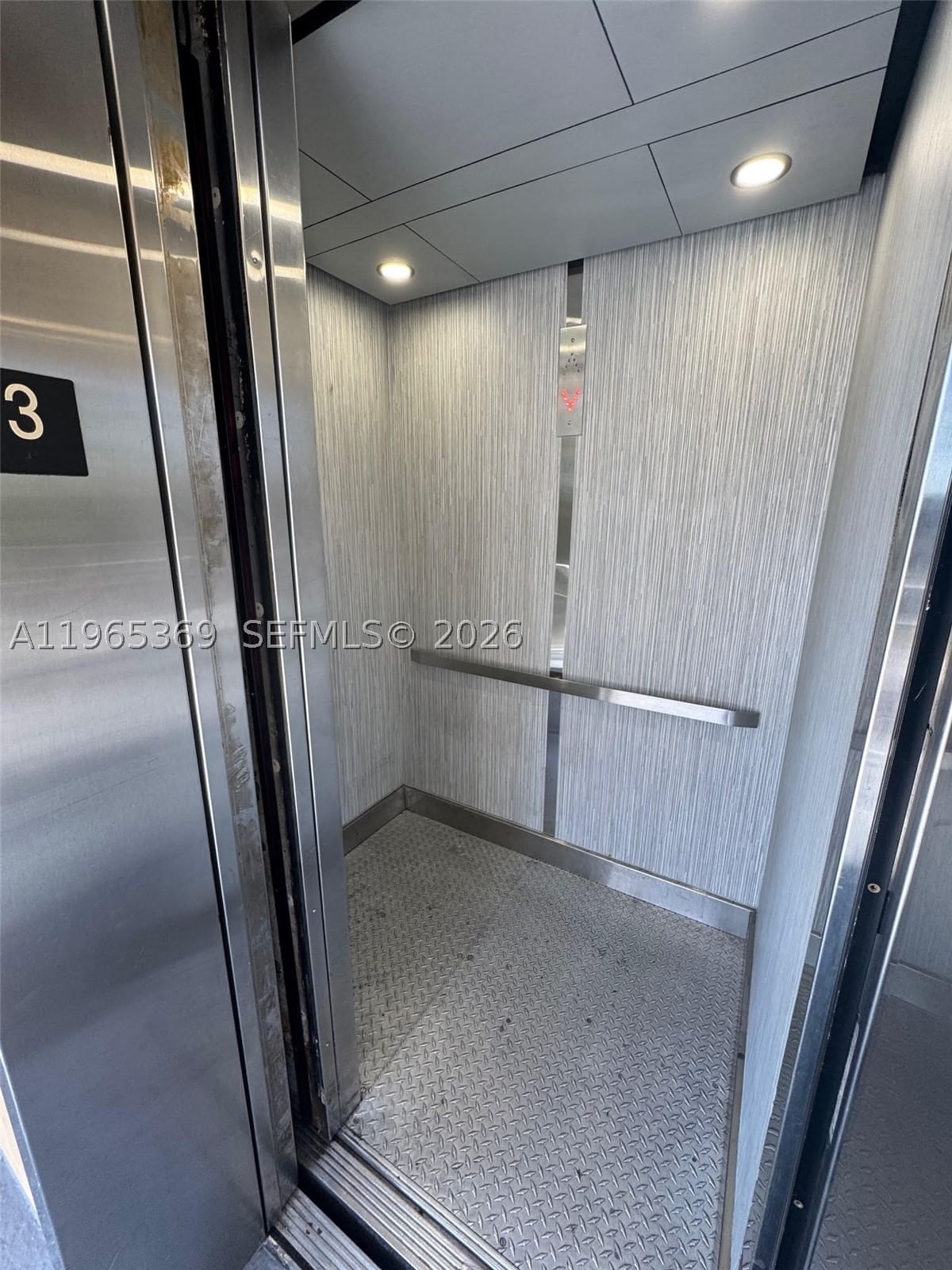Real estate property located at 5500 77th Ct #305, Miami-dade, Miller Lake Condo, Miami, FL