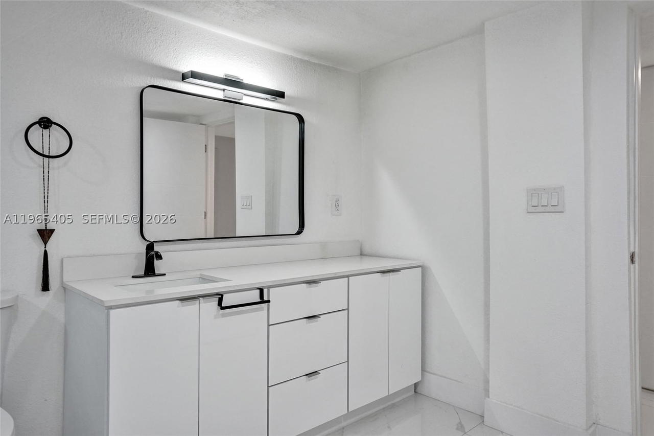 Real estate property located at 13550 5th Ave, Miami-dade, Nichols Heights, North Miami, FL