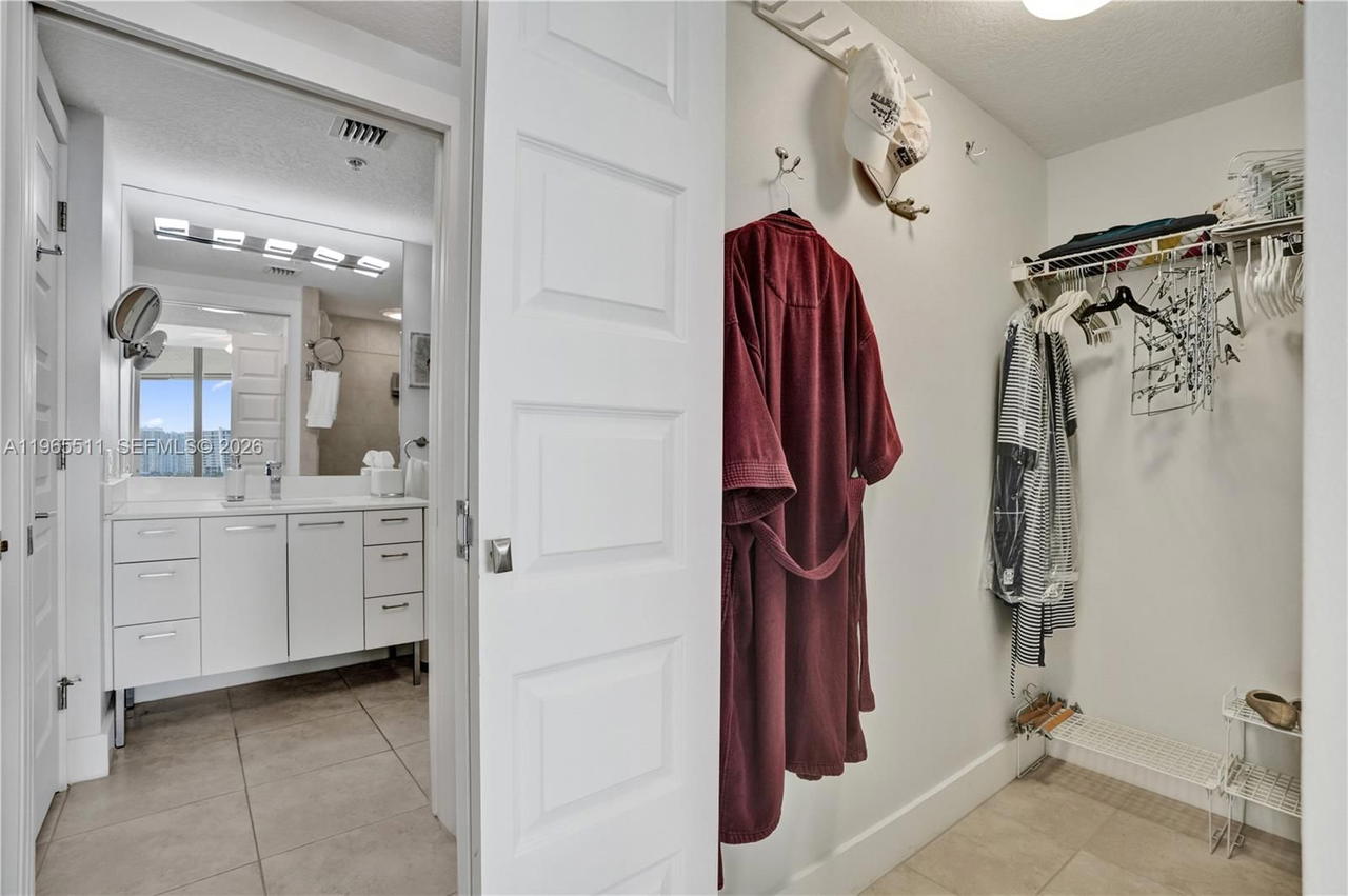 Real estate property located at 18100 Bay Rd #508, Miami-dade, Marina Bay Club Condo Hot, Sunny Isles Beach, FL