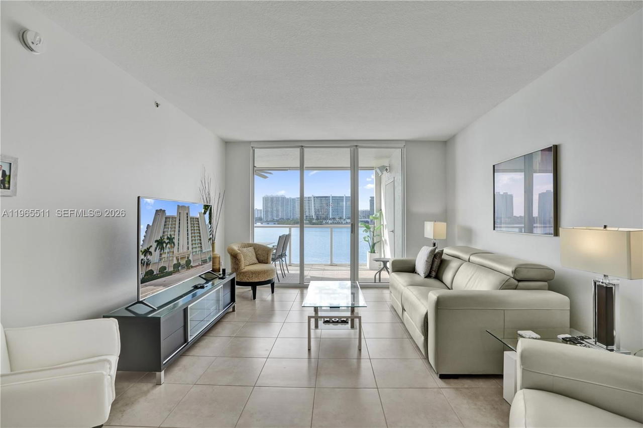Real estate property located at 18100 Bay Rd #508, Miami-dade, Marina Bay Club Condo Hot, Sunny Isles Beach, FL