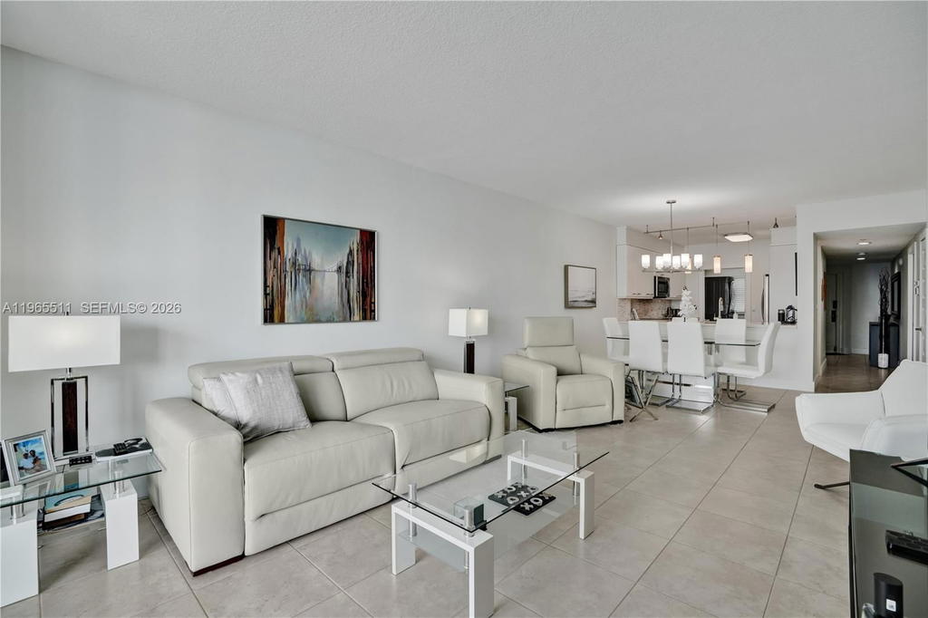 Real estate property located at 18100 Bay Rd #508, Miami-dade, Marina Bay Club Condo Hot, Sunny Isles Beach, FL