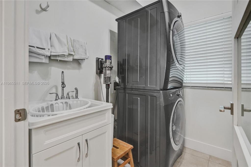 Real estate property located at 18100 Bay Rd #508, Miami-dade, Marina Bay Club Condo Hot, Sunny Isles Beach, FL