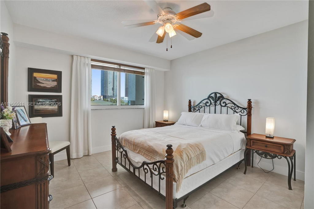 Real estate property located at 18100 Bay Rd #508, Miami-dade, Marina Bay Club Condo Hot, Sunny Isles Beach, FL