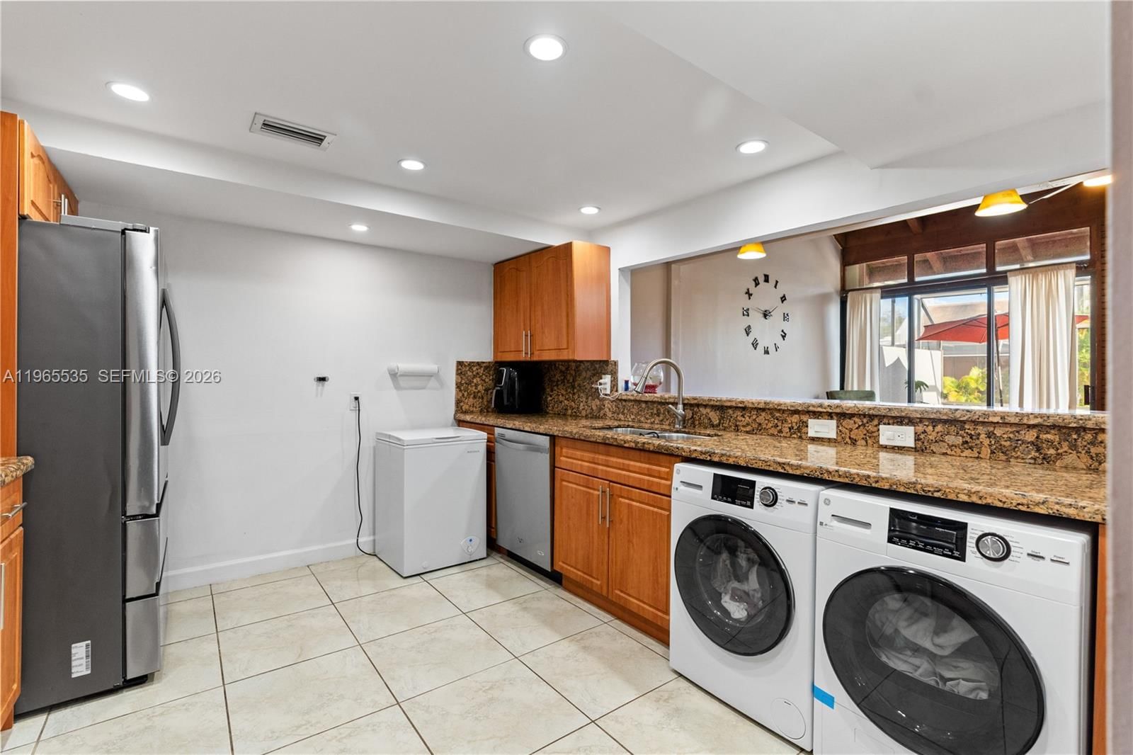 Real estate property located at 1523 113th Way, Broward, Everglades Sugar & Land, Pembroke Pines, FL