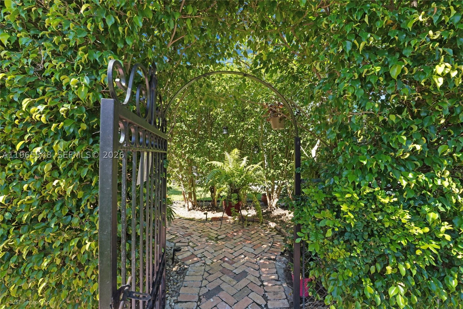 Real estate property located at 4500 Sheridan Ave, Miami-dade, Surprise Lake, Miami Beach, FL