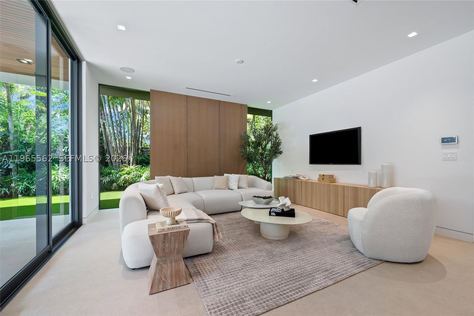 Real estate property located at 215 Shore Dr, Miami-dade, Bay Heights, Miami, FL