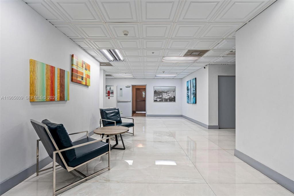 Real estate property located at 3410 Coral Way #904, Miami-dade, Emerald Plaza On Coral Way, Miami, FL