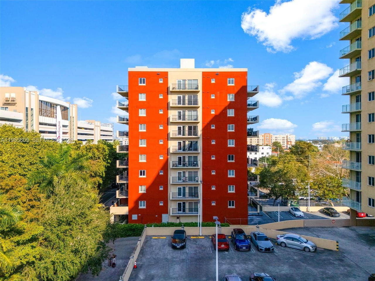 Real estate property located at 3410 Coral Way #904, Miami-dade, Emerald Plaza On Coral Way, Miami, FL