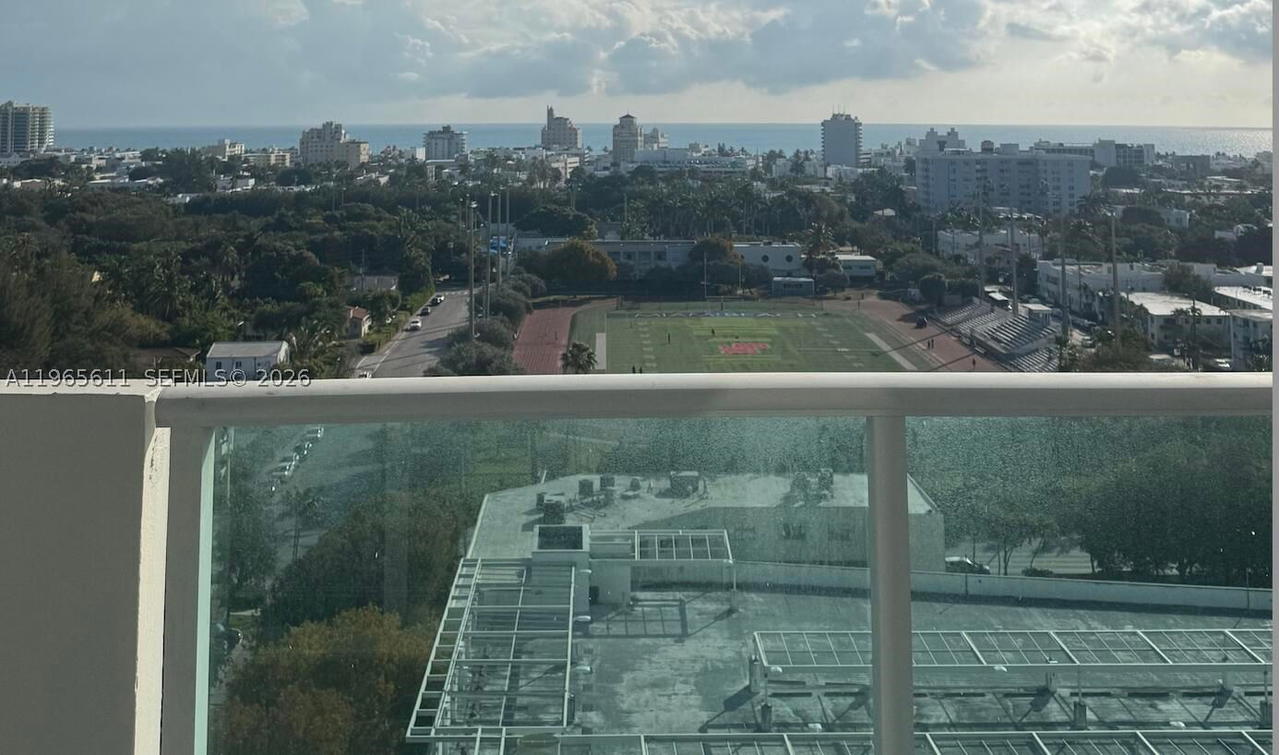 Real estate property located at 1200 West Ave #1507, Miami-dade, Mirador 1200 Condo, Miami Beach, FL