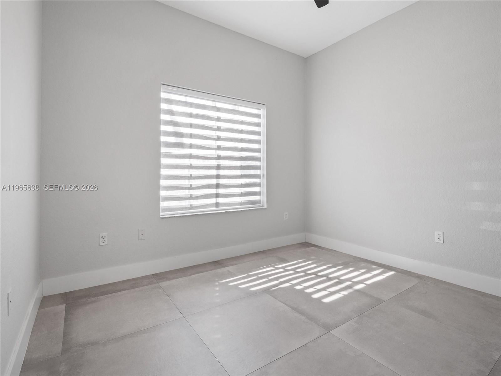 Real estate property located at 14833 35th Ln, Miami-dade, Ed-mar Estates, Miami, FL