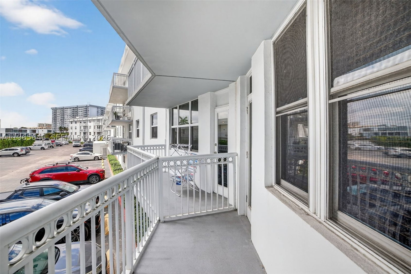 Real estate property located at 1913 Ocean Dr #209, Broward, Chelsea Bayview Condo, Hallandale Beach, FL