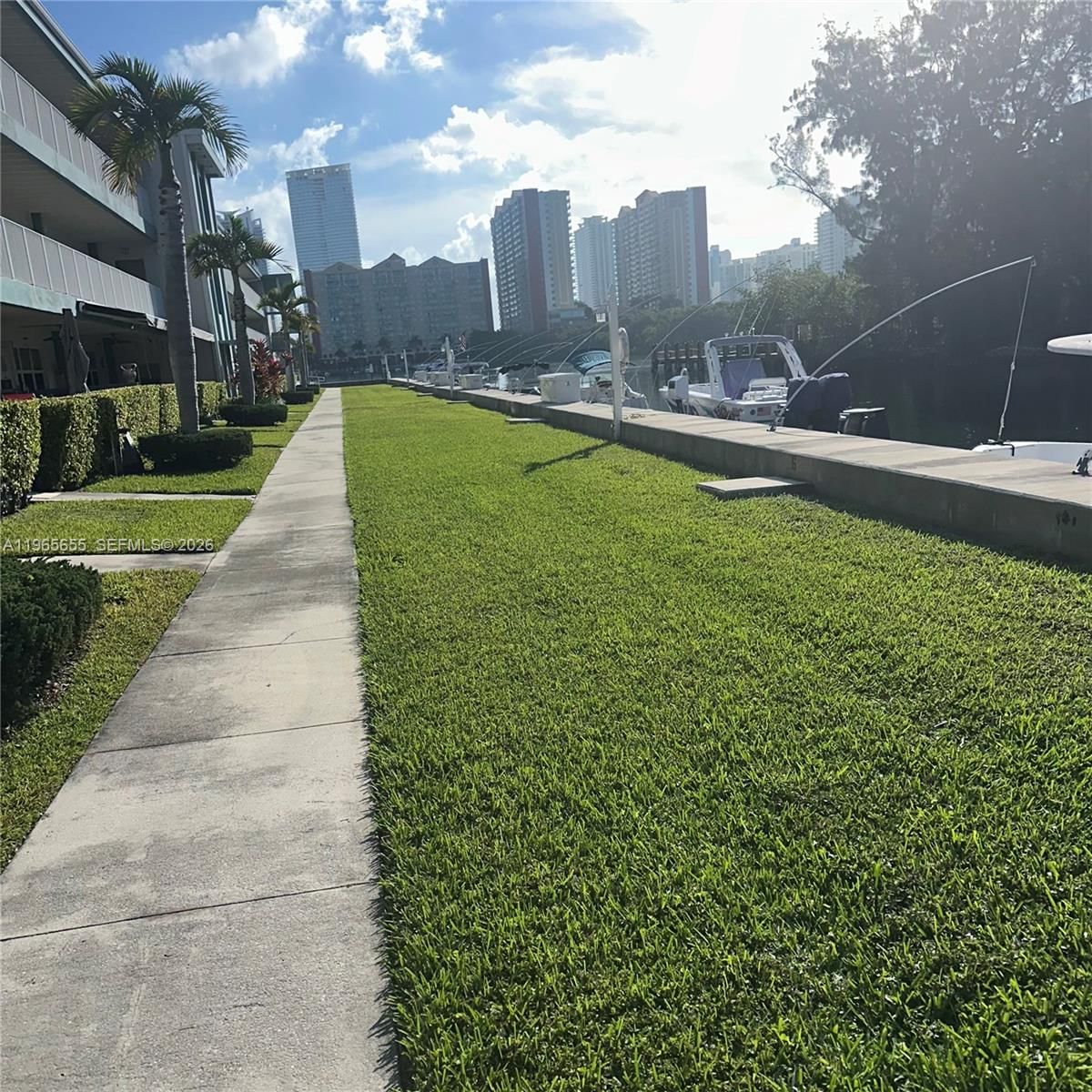 Real estate property located at 3922 166th St S103, Miami-dade, Eastern Shores Palo Alto, North Miami Beach, FL