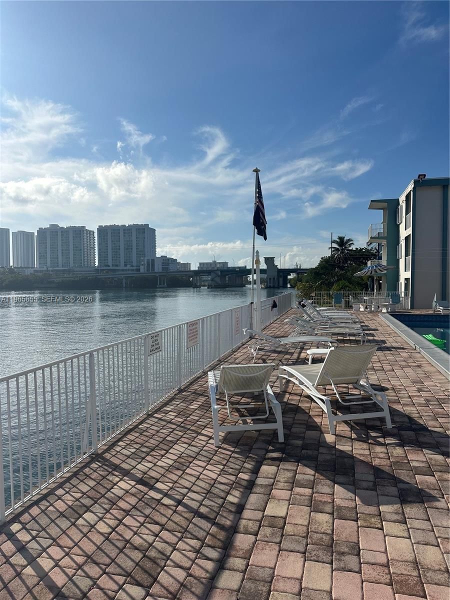 Real estate property located at 3922 166th St S103, Miami-dade, Eastern Shores Palo Alto, North Miami Beach, FL