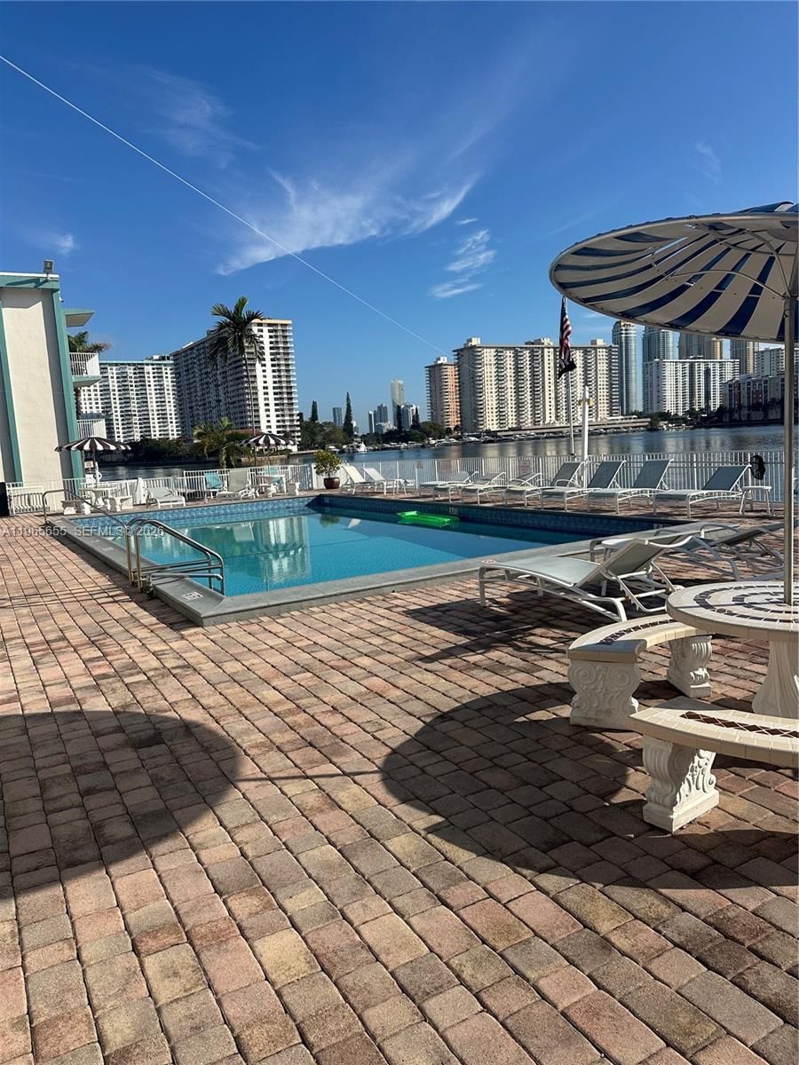 Real estate property located at 3922 166th St S103, Miami-dade, Eastern Shores Palo Alto, North Miami Beach, FL