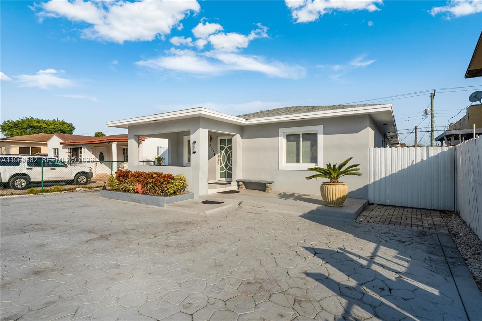 Real estate property located at 351 13th St, Miami-dade, Town Of Hialeah 1 Addn Am, Hialeah, FL