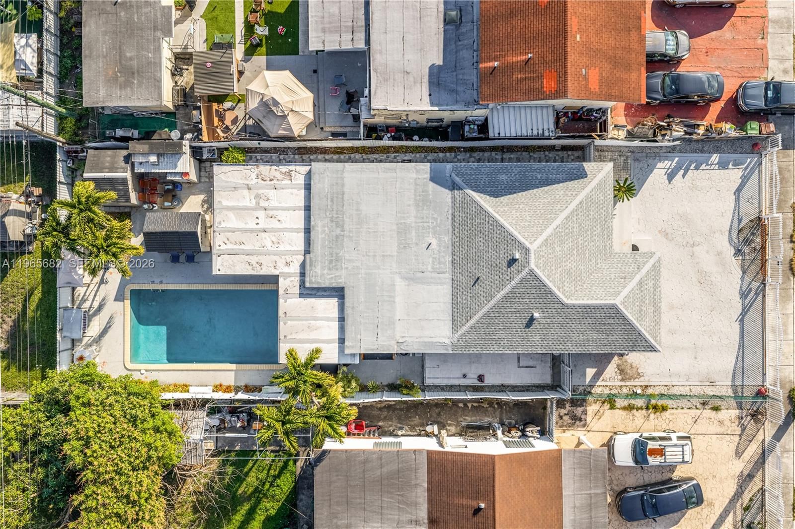 Real estate property located at 351 13th St, Miami-dade, Town Of Hialeah 1 Addn Am, Hialeah, FL