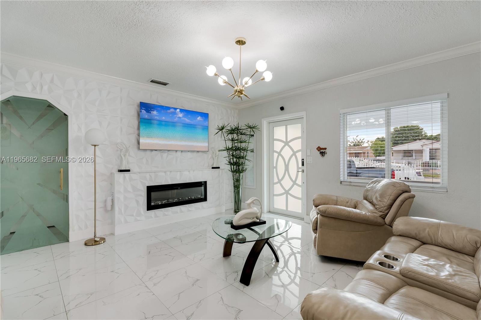 Real estate property located at 351 13th St, Miami-dade, Town Of Hialeah 1 Addn Am, Hialeah, FL