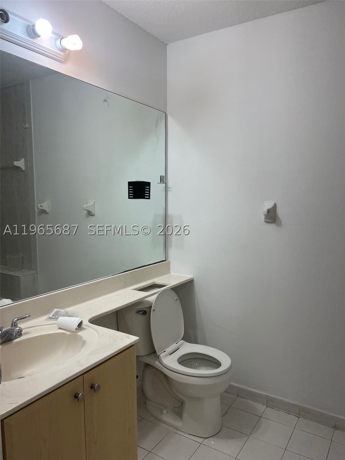 Real estate property located at 12645 91st St #202, Miami-dade, The Shamrock Condo, Miami, FL