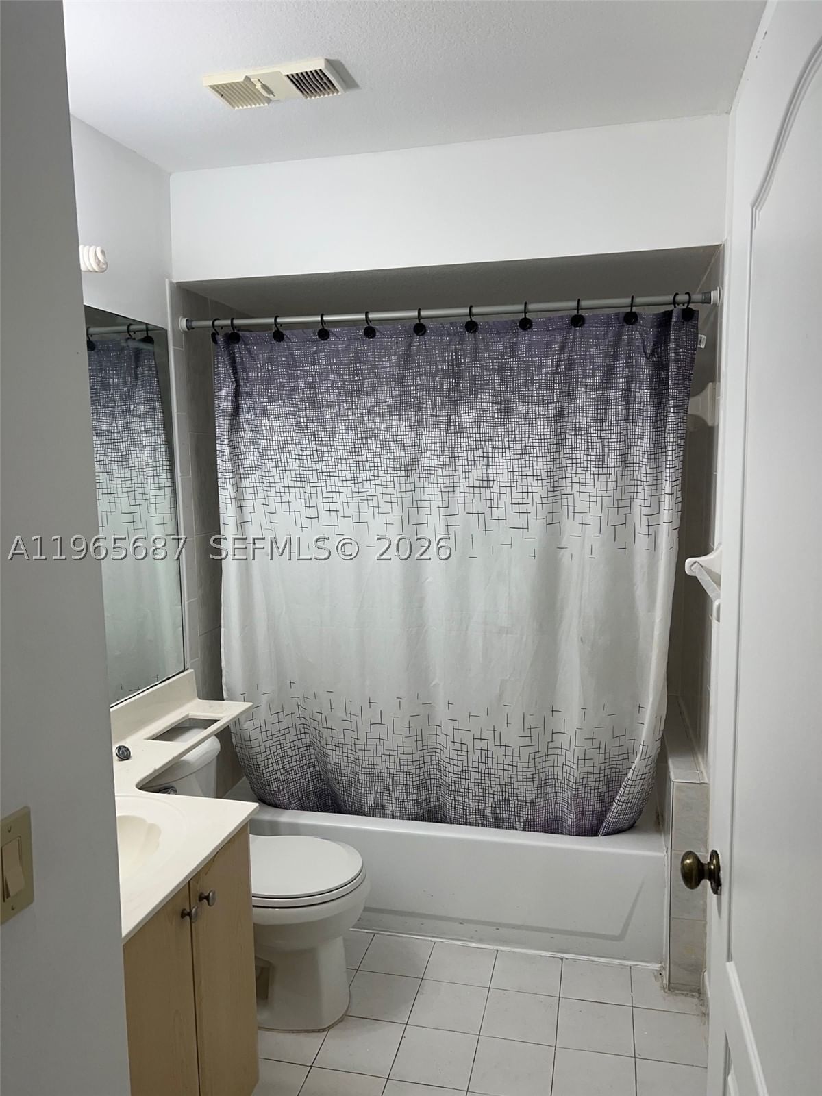 Real estate property located at 12645 91st St #202, Miami-dade, The Shamrock Condo, Miami, FL