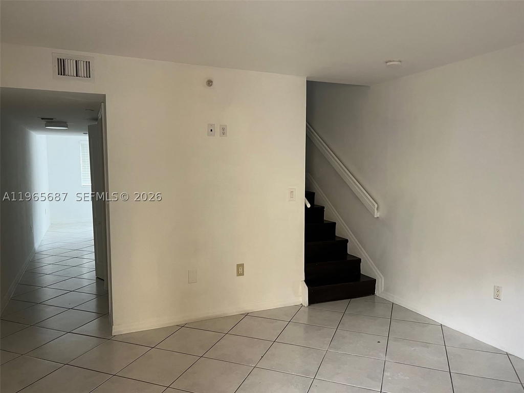 Real estate property located at 12645 91st St #202, Miami-dade, The Shamrock Condo, Miami, FL